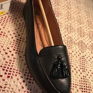 Lovely Black Tassel Loafer Flats 🌻 NEW IN BOX!!